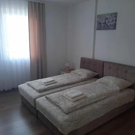 Centar سينيتشا