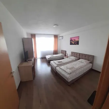 Centar سينيتشا